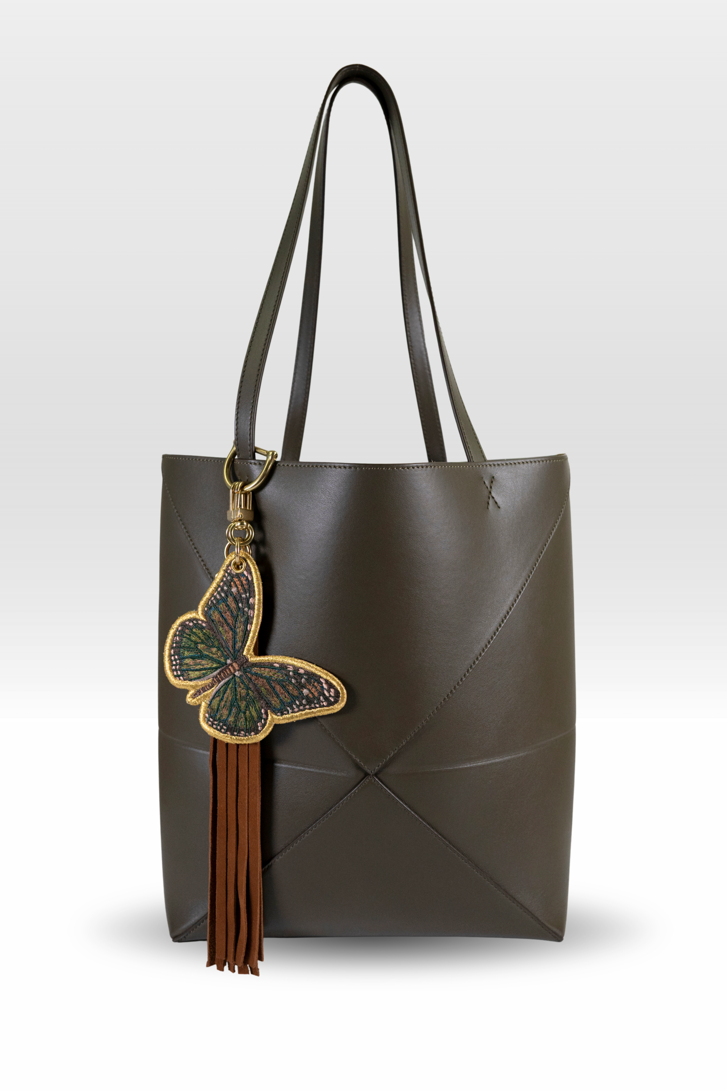 Monarch with Carmel Silverado Tassel Stack