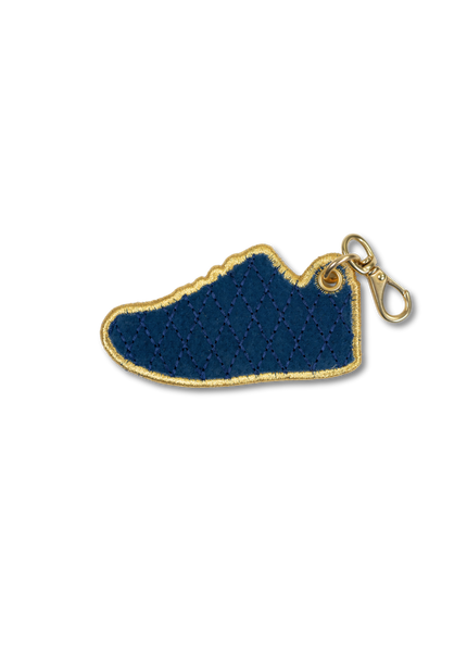 Sneaker Appliqué