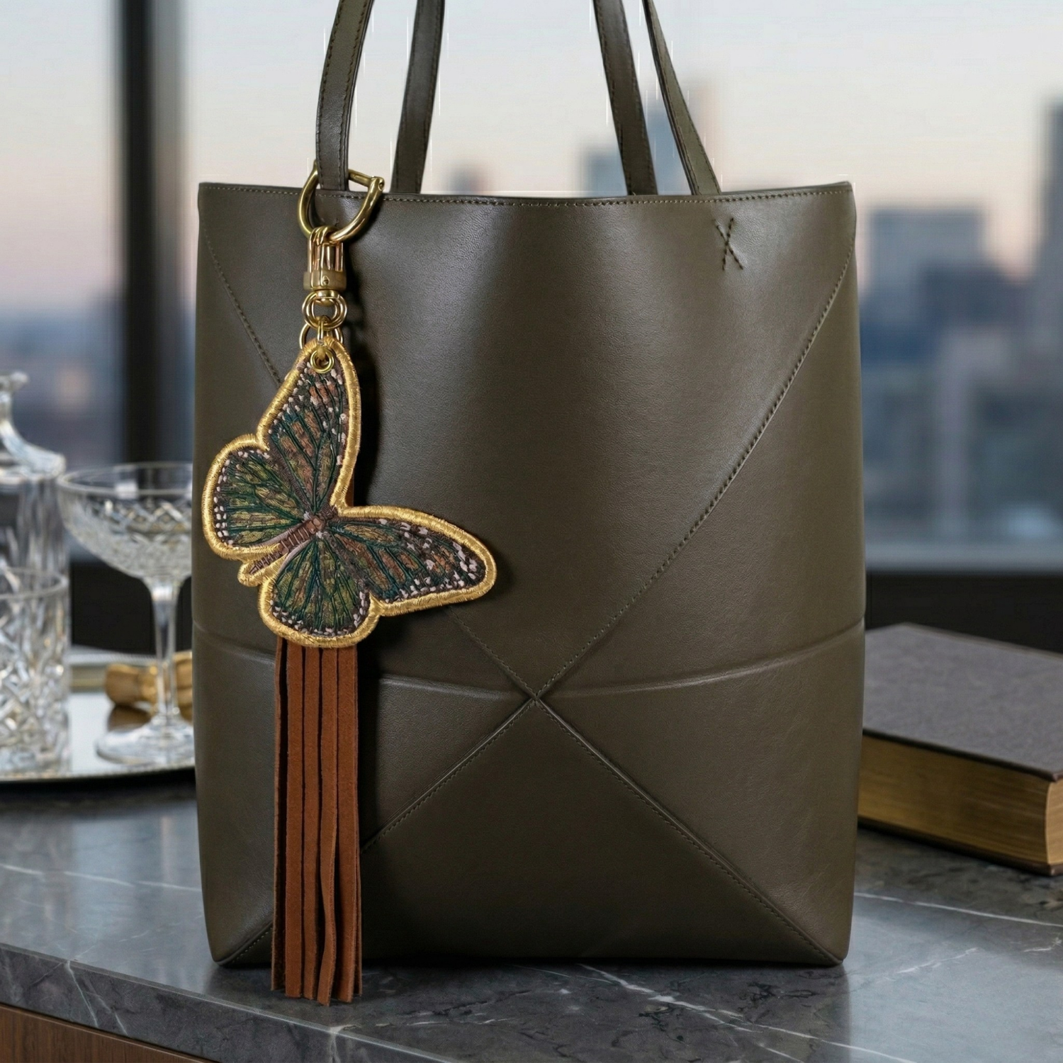 Monarch with Carmel Silverado Tassel Stack